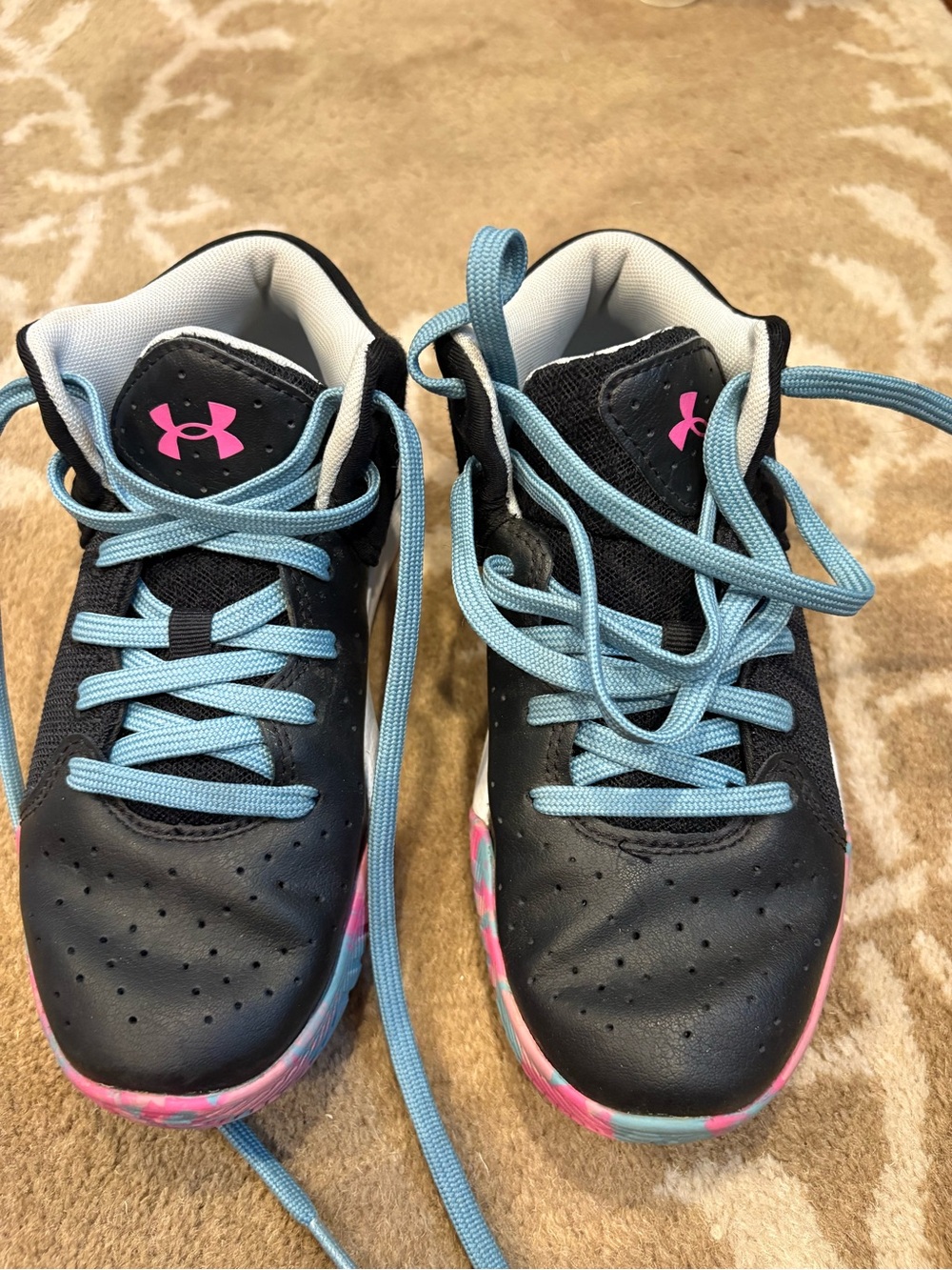 Under Armour Kids' Black and Blue Basketball Shoes with Pink Accents Size 1